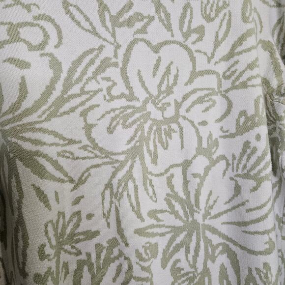 Tahari Womens 1X Sweater White & Green Floral Crew Neck Super Soft - Picture 3 of 9